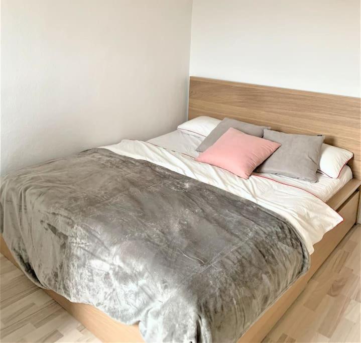 Uni-Klinikum- Zentrale Lage Von Holsterhausen Lägenhet Essen Exteriör bild